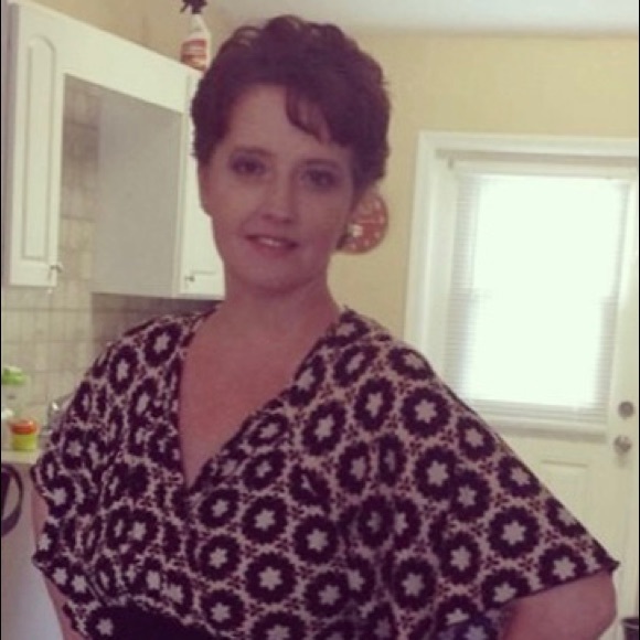 Meet your Posher, Lynette - Picture 2 of 5